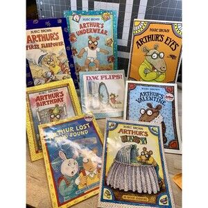 Arthur's 8 Book Bundle -Marc Brown